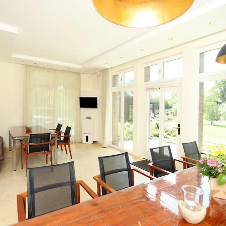 Schmidt - Strandhaus Direkt Am Mit Sauna, Sport Und Duenengarten Ii Apartment